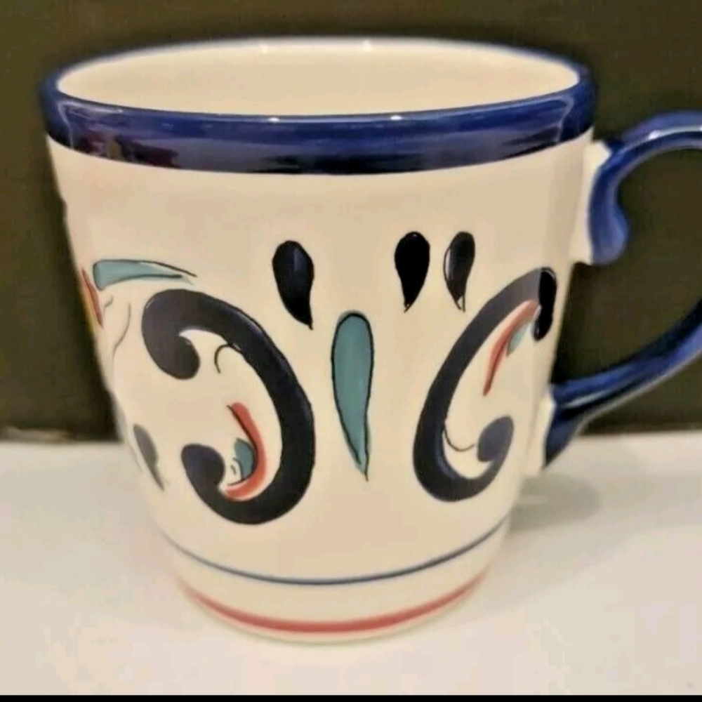 Tabletops Gallery Sorrento Italian Flair Mug Handpainted  Pre-owned